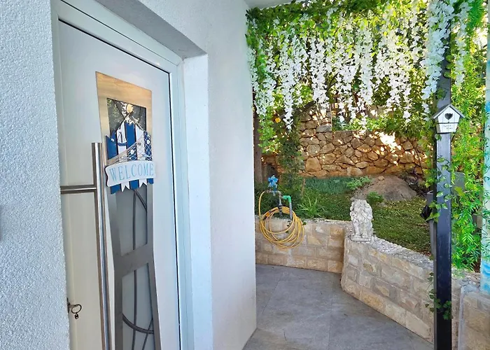 Appartement Tia, Private Terrace, Sea View, Jacuzzi