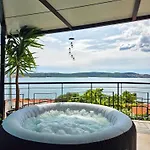 Tia, Private Terrace, Sea View, Jacuzzi