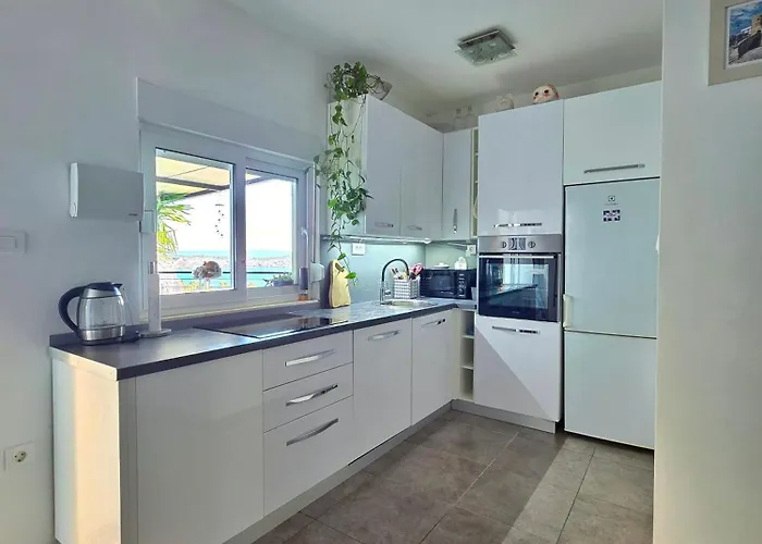 Tia, Private Terrace, Sea View, Jacuzzi 아파트 *